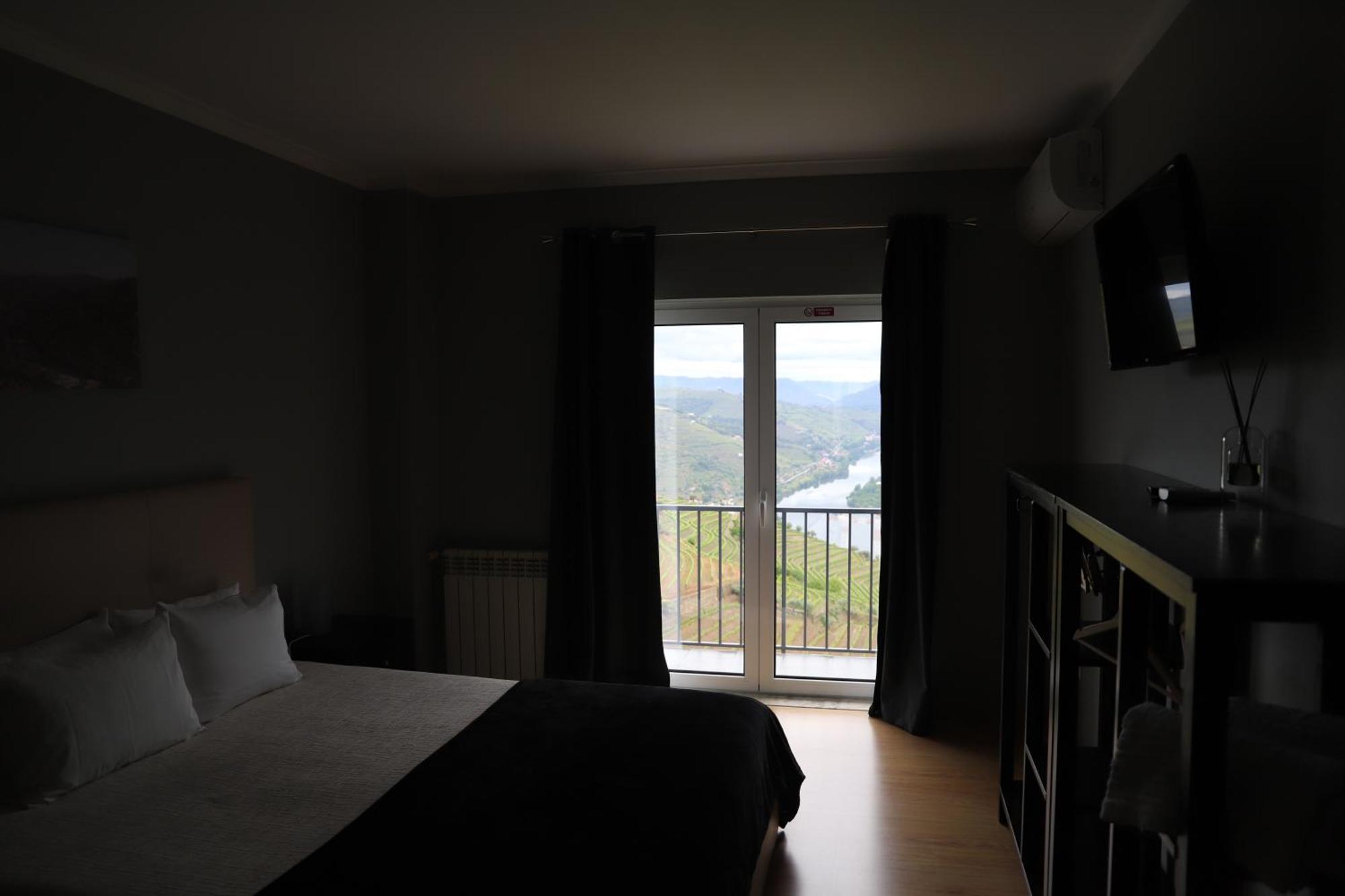 メザン・フリーオ Casa Vale Do Douro Bed & Breakfast エクステリア 写真