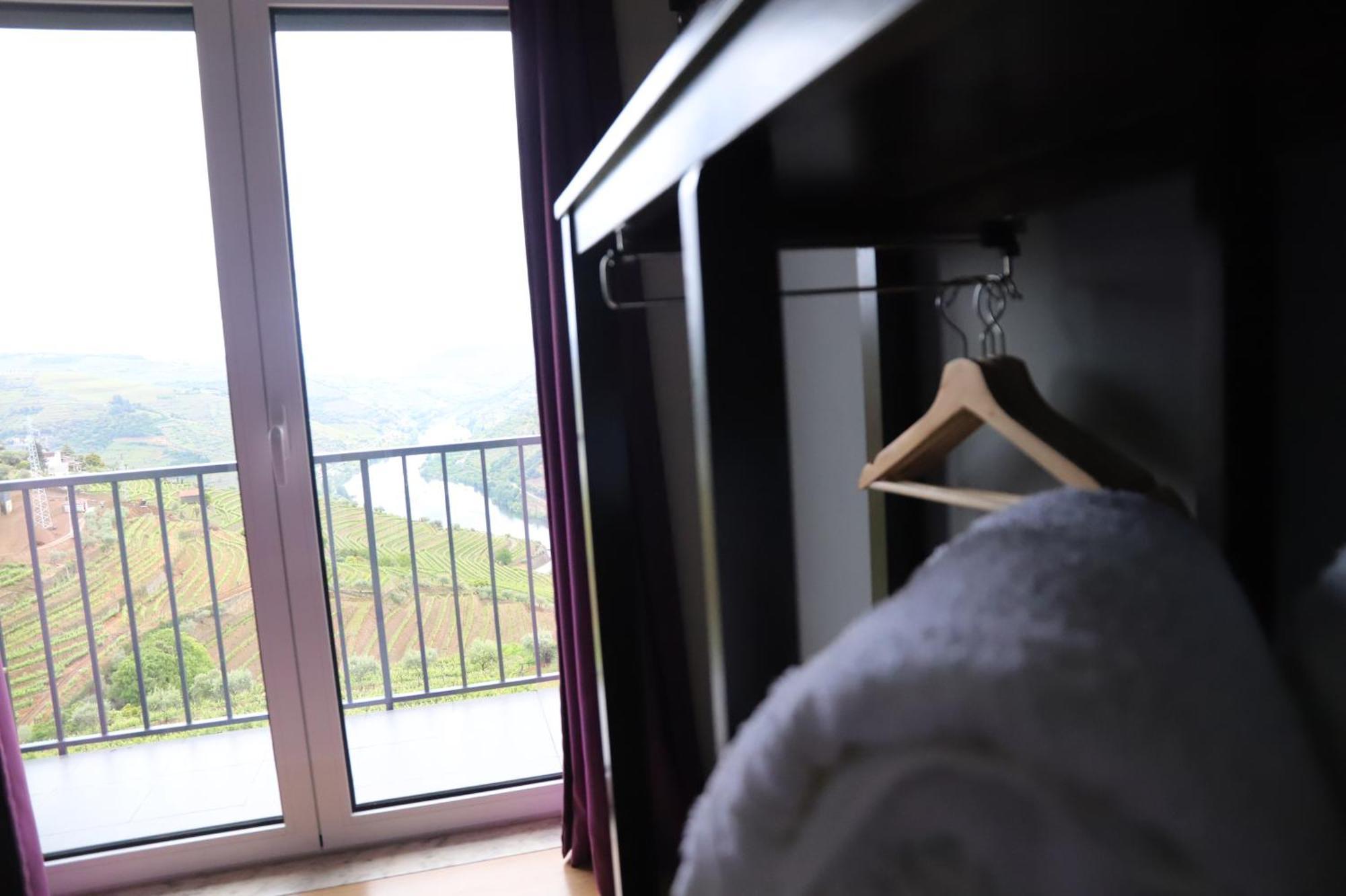メザン・フリーオ Casa Vale Do Douro Bed & Breakfast エクステリア 写真