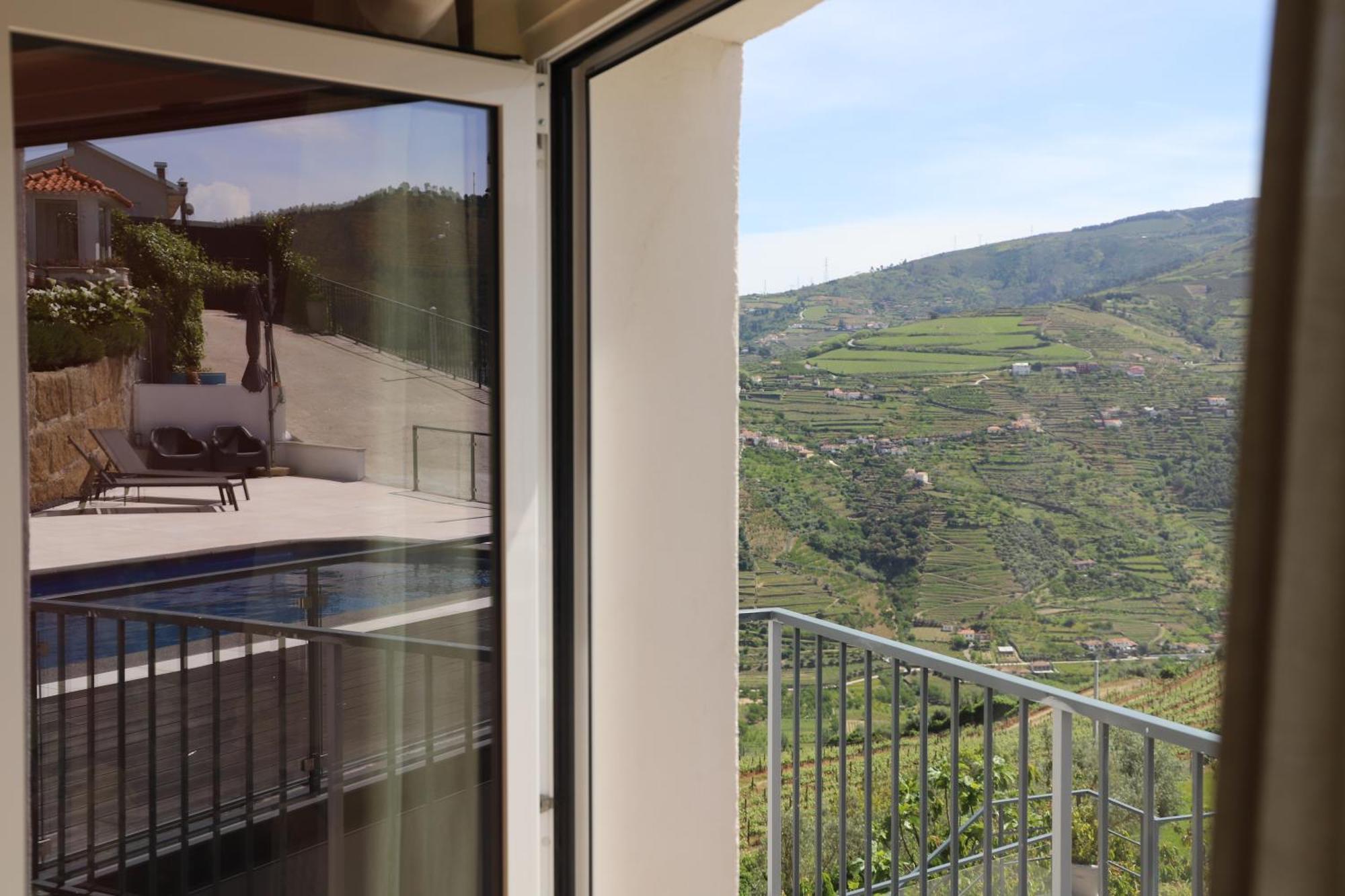 メザン・フリーオ Casa Vale Do Douro Bed & Breakfast エクステリア 写真